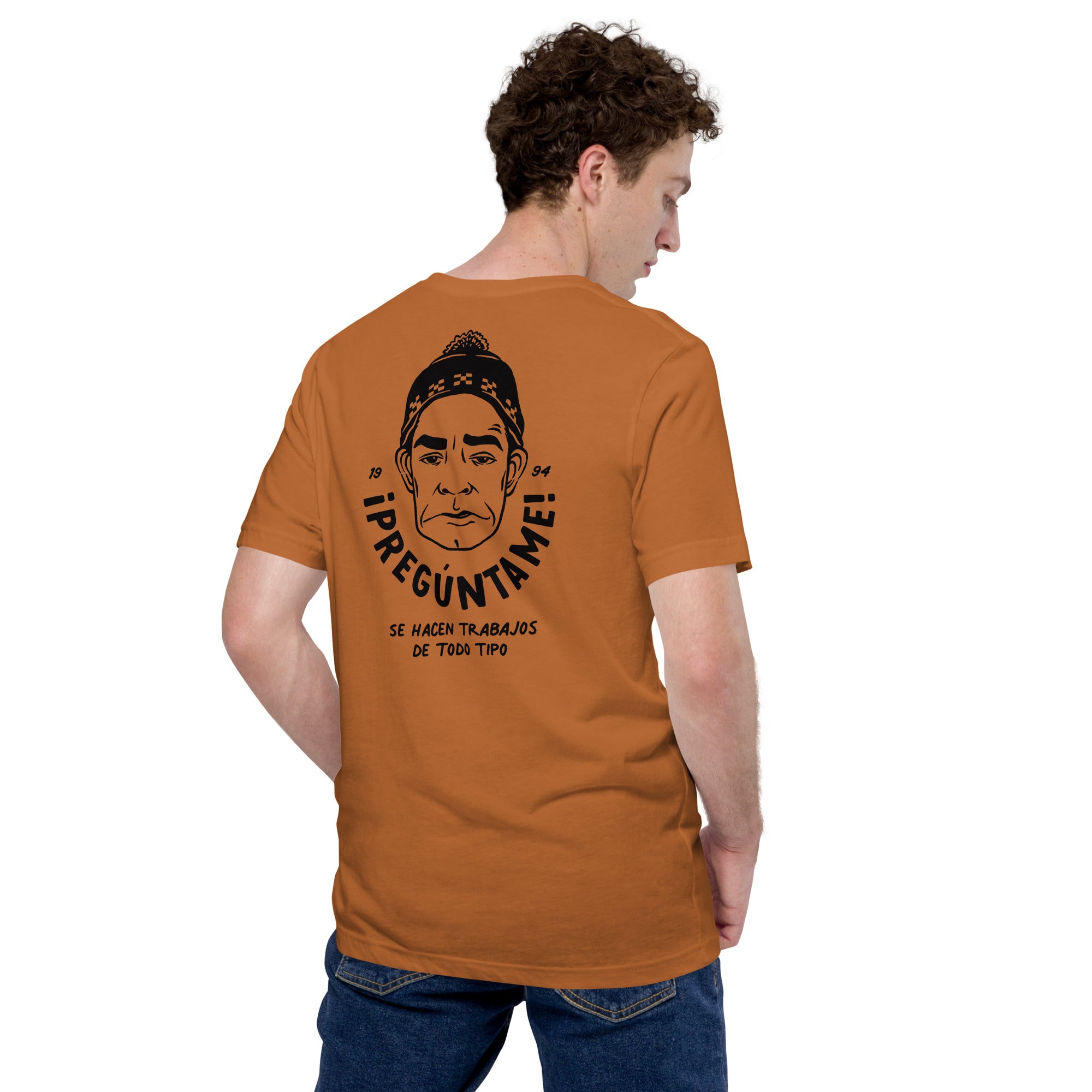 Pregúuuntame Brown T-Shirt (on Back)